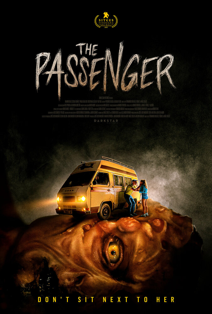 Пассажирка (2021) постер